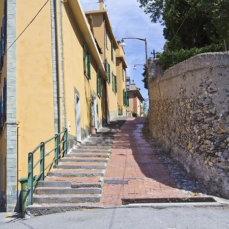 Laxmi Guesthouse B&B Genoa Bagian luar foto