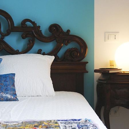 Laxmi Guesthouse B&B Genoa Bagian luar foto