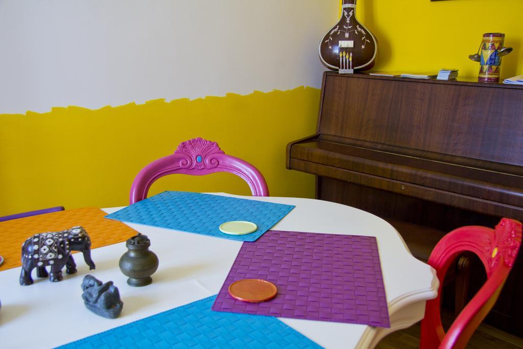 Laxmi Guesthouse B&B Genoa Ruang foto