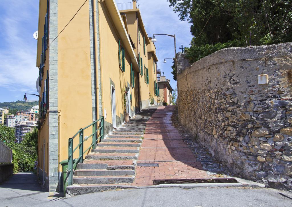 Laxmi Guesthouse B&B Genoa Bagian luar foto